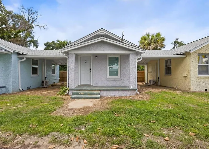 Unit 2 Comfortable Minutes To Beaches And Nas Country house *